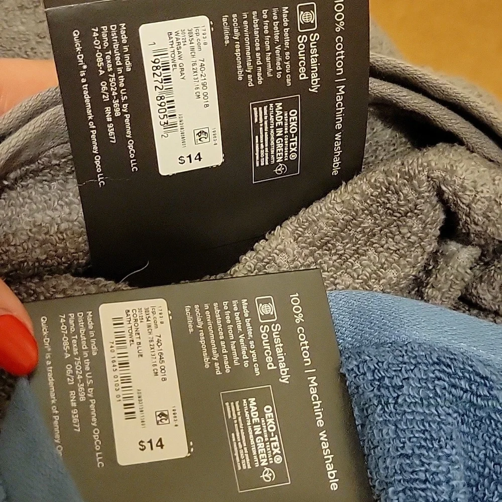 NWT: 2 Home Expressions Quick-Dri Bath Towels